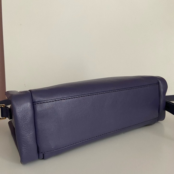 Halston purple crossbody - Picture 4 of 6